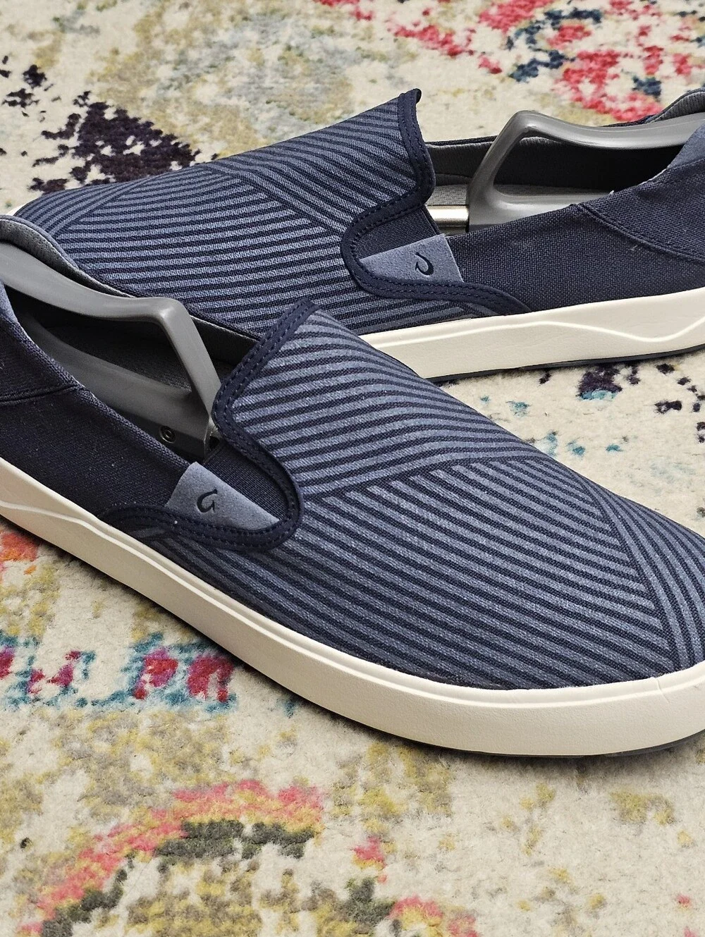 OluKai Lae'ahi Lole Slip On Sneakers Men's Size 11 Blue Canvas Gum Drop-in Heel